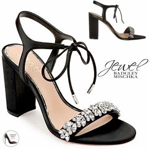 Badgley Mischka Uzuri Black Satin Ankle Strap Block Heel Sandals Pump Dress Shoe